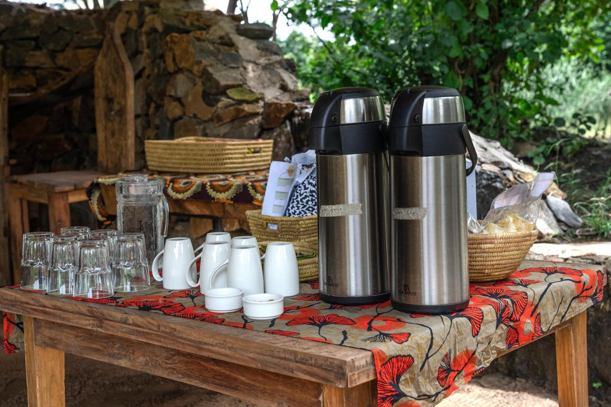 Dolly Farm & River Camp, Luxury Tents Usa River Ngoại thất bức ảnh