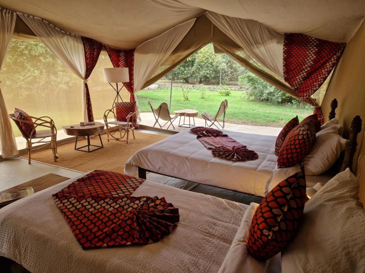 Dolly Farm & River Camp, Luxury Tents Usa River Ngoại thất bức ảnh