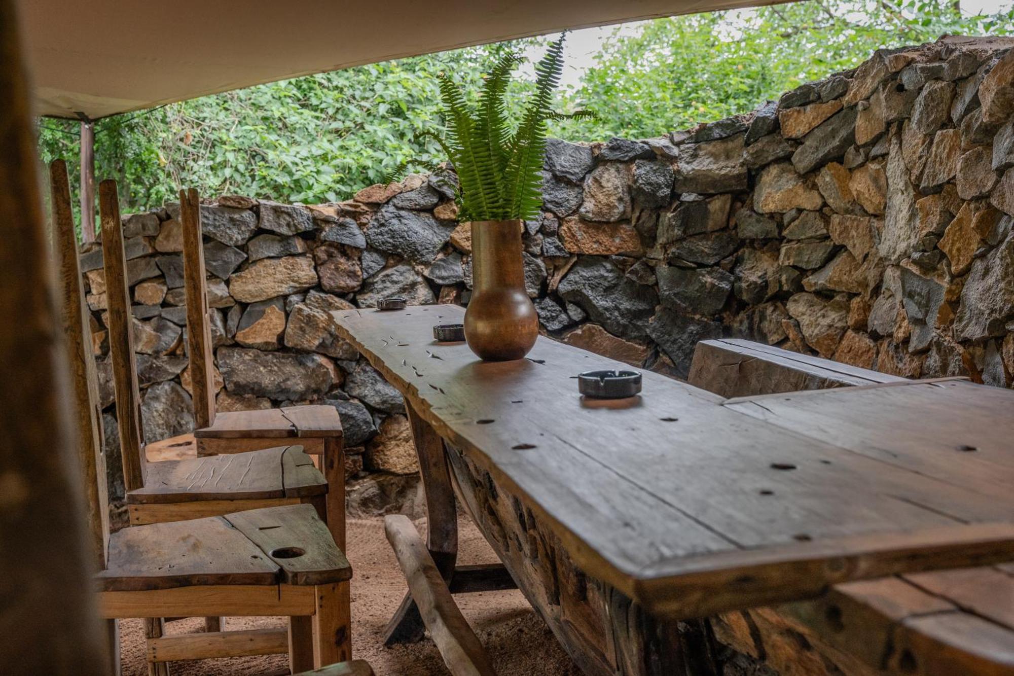 Dolly Farm & River Camp, Luxury Tents Usa River Ngoại thất bức ảnh